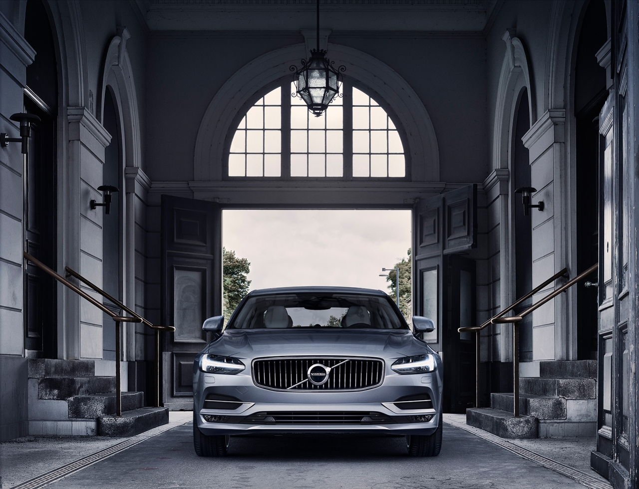 Volvo S90